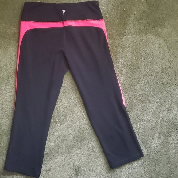 Cropped Colorblock Leggins - Picture 4 of 4